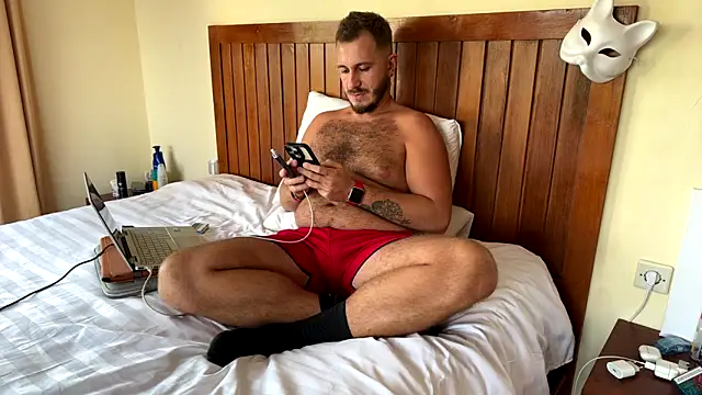 mrmaxiy online show from April 2026 09:27:01 AM