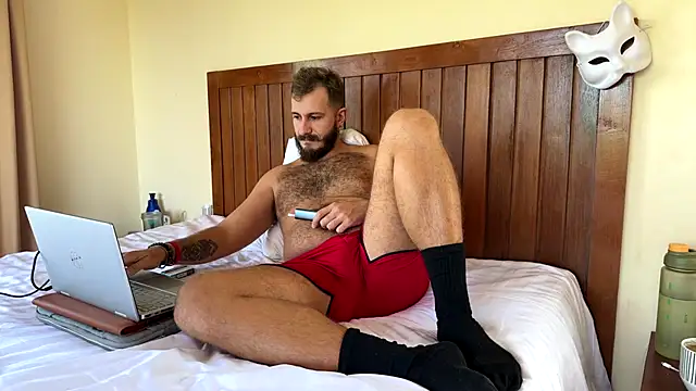 mrmaxiy online show from April 2026 04:52:02 AM