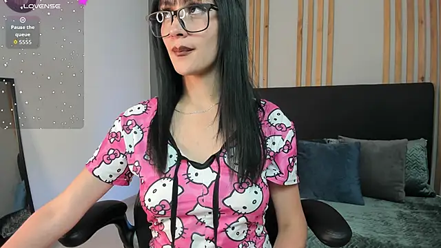 Lisie tigth online show from October 2025 04:11:01 AM