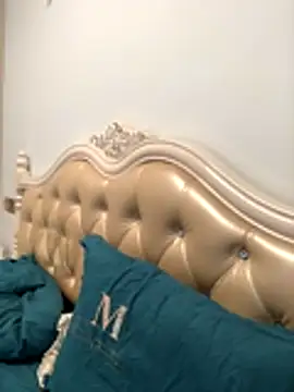 Mile-m online show from November 2025 02:06:01 AM