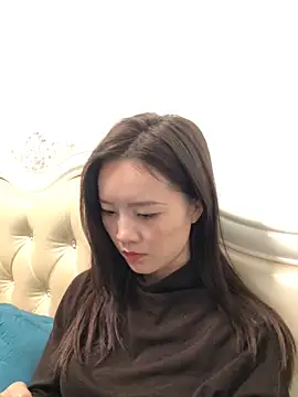 Mile-m online show from December 2025 10:32:02 AM