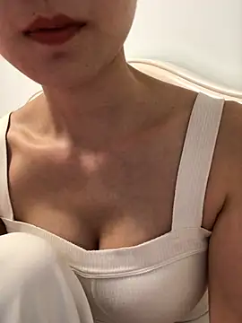 Mile-m online show from April 2026 11:33:01 AM