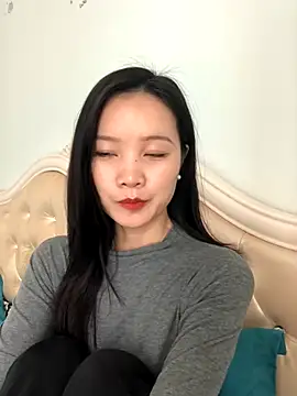 Mile-m online show from November 2025 04:57:02 AM