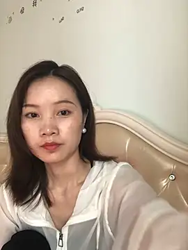 Mile-m online show from May 2026 03:43:02 AM