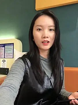 Mile-m online show from November 2025 08:06:02 AM