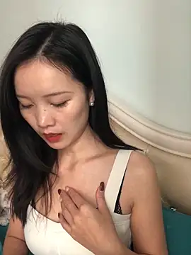 Mile-m online show from November 2025 04:24:01 AM