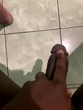 Dark vains online show from October 2025 02:55:01 AM