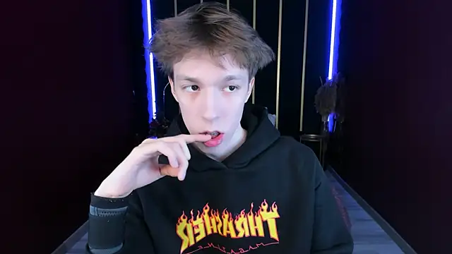 MarkBranston online show from December 2025 08:57:02 PM