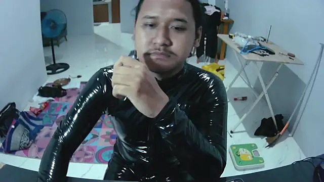 latexidn online show from November 2025 09:52:01 PM