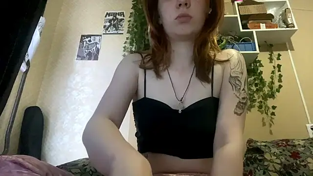 AnitaVanruiten online show from October 2025 05:10:02 AM