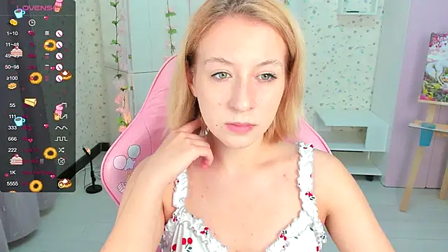 Emma Garcias online show from October 2025 11:56:01 AM