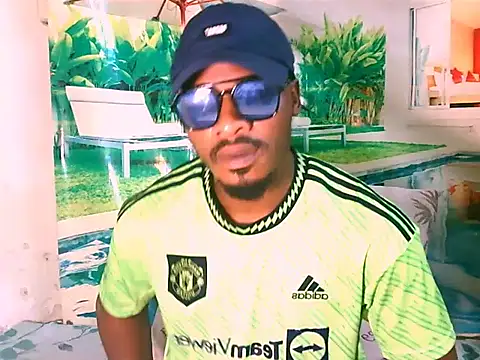 EbonyTiger69 online show from November 2025 03:37:01 PM