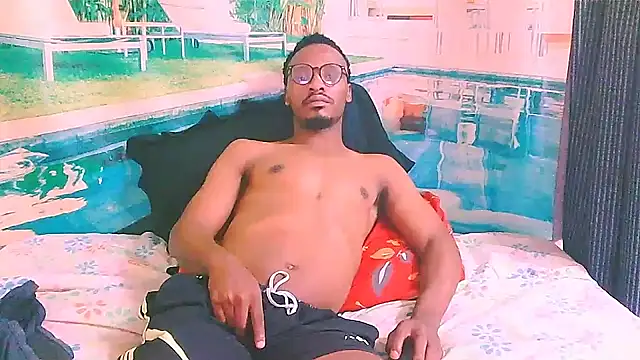 EbonyTiger69 online show from April 2026 03:08:01 PM