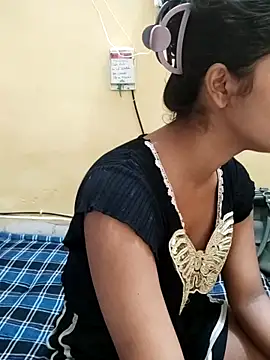 Saniya Doll online show from June 2026 06:14:01 AM