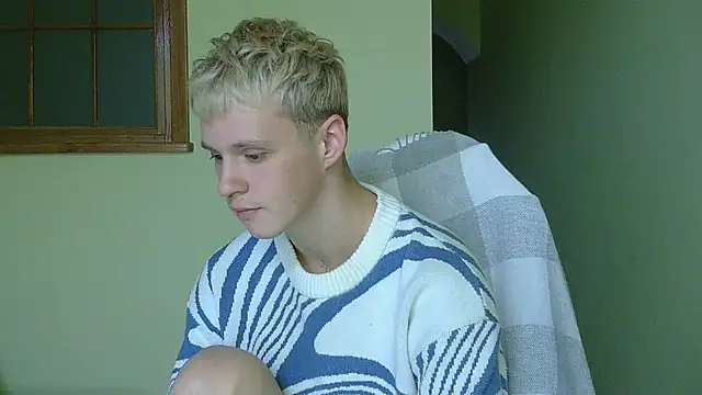 Snapshot of _Timmy_Boy_ chatting on October 2025 08:15:02 AM Timmy Boy online show from October 2025 08:15:02 AM