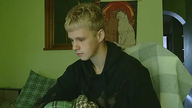 Snapshot of _Timmy_Boy_ chatting on October 2025 07:20:02 AM Timmy Boy online show from October 2025 07:20:02 AM