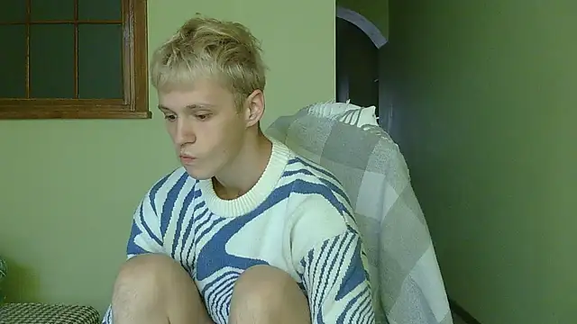 Snapshot of _Timmy_Boy_ chatting on October 2025 07:32:02 AM Timmy Boy online show from October 2025 07:32:02 AM