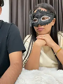 vickyandtania online show from January 2026 04:43:02 PM