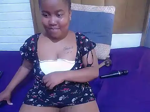 ChubbyMigetxx online show from November 2025 07:35:02 AM