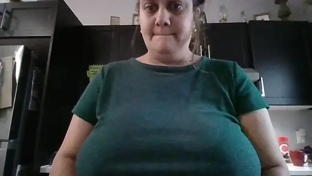 october1992xx online show from October 2025 01:08:01 PM
