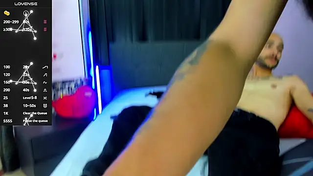 2 fire online show from October 2025 12:12:01 AM