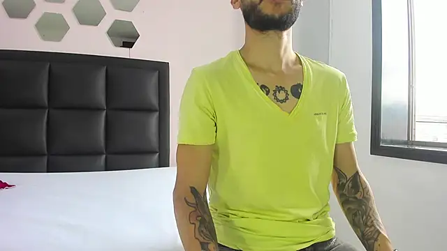 2 fire online show from December 2025 07:40:01 PM