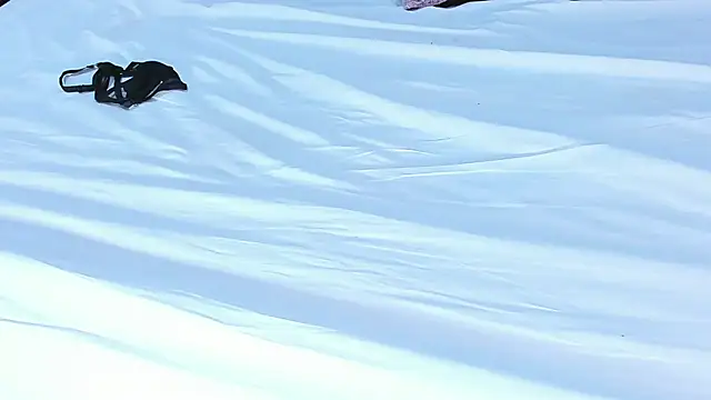 2 fire online show from December 2025 08:04:02 PM