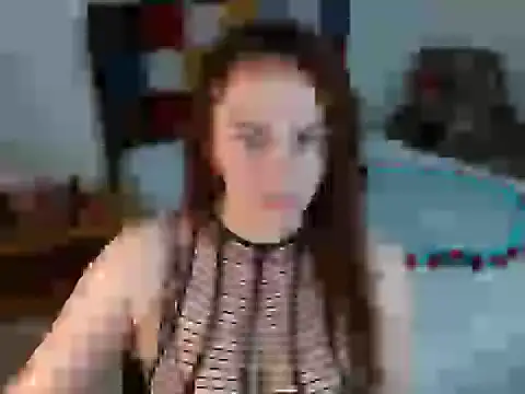 Miavelvett- online show from October 2025 02:13:02 AM