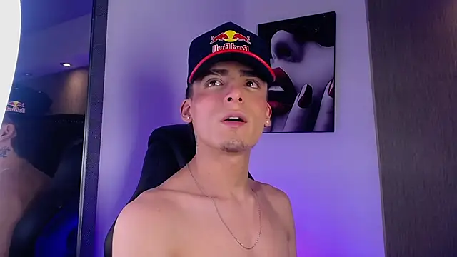 MateoMitchell online show from April 2026 11:23:02 PM