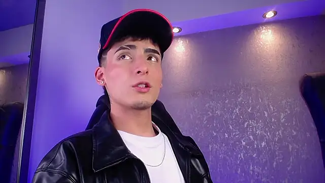 MateoMitchell online show from March 2026 04:17:02 AM