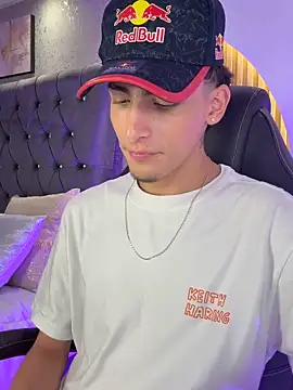 MateoMitchell online show from May 2026 04:23:01 AM