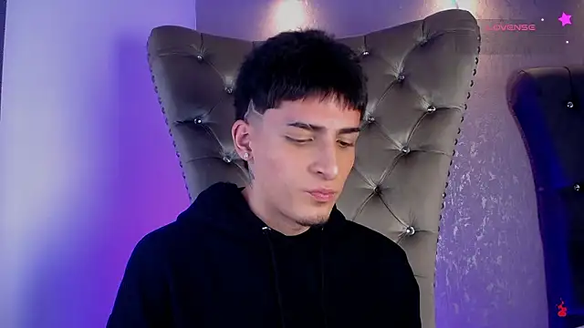 MateoMitchell online show from February 2026 04:46:01 AM