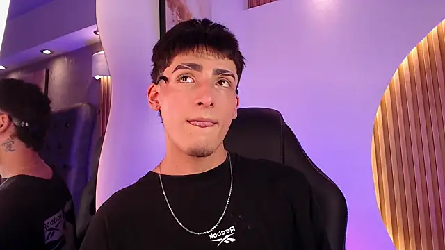 MateoMitchell online show from May 2026 04:31:02 AM