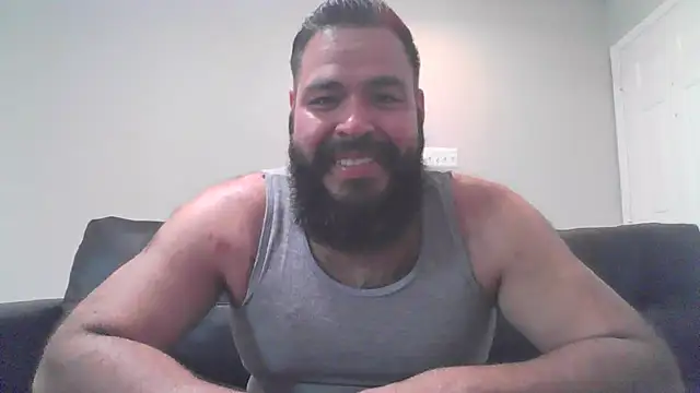 BigJohnBear39 online show from October 2025 04:47:02 AM