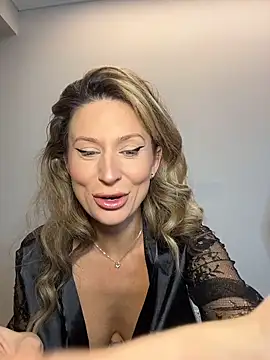 AvaMaddisson online show from March 2026 03:39:02 AM