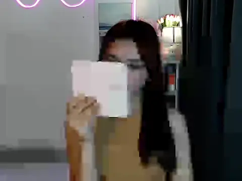 buttycamillex online show from April 2026 06:57:01 PM