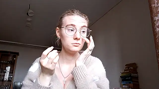 Snapshot of _SwimmyGrl_ chatting on October 2025 06:04:01 AM SwimmyGrl online show from October 2025 06:04:01 AM