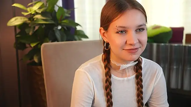 MarindaRuud online show from October 2025 11:22:02 AM