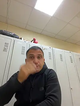 Mahrovmaxim online show from October 2025 06:22:01 AM