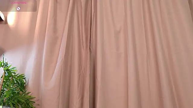 Playful Lia online show from March 2026 02:35:02 PM