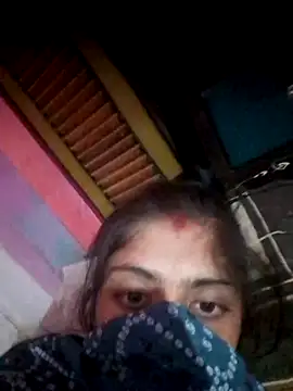 CWEETY-12 online show from October 2025 02:52:02 PM