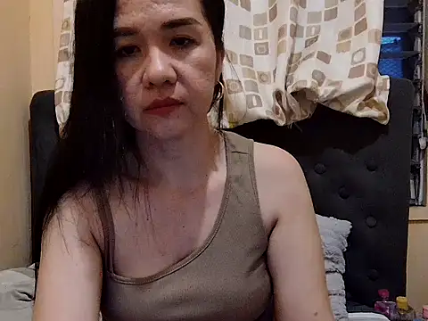 KissHott online show from October 2025 09:31:01 AM