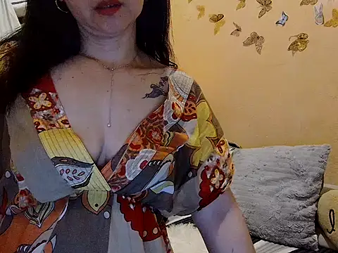 KissHott online show from November 2025 03:12:02 PM