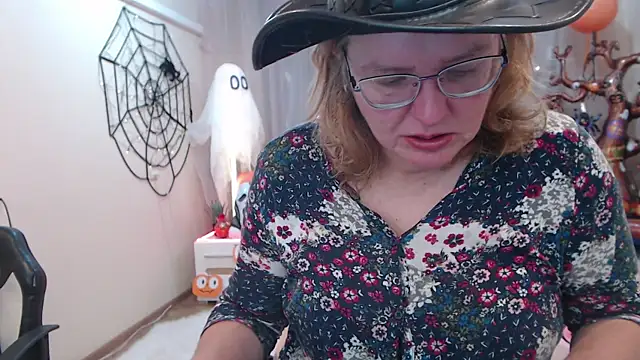 Snapshot of VestaWoody chatting on November 2025 07:24:02 AM VestaWoody online show from November 2025 07:24:02 AM