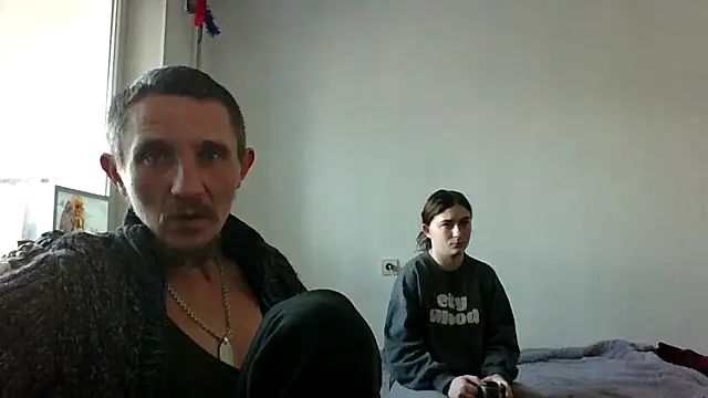 Twolatte1520 online show from March 2026 11:03:01 AM