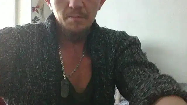 Twolatte1520 online show from April 2026 09:34:02 AM