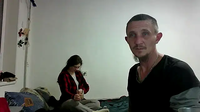 Twolatte1520 online show from March 2026 09:49:02 PM