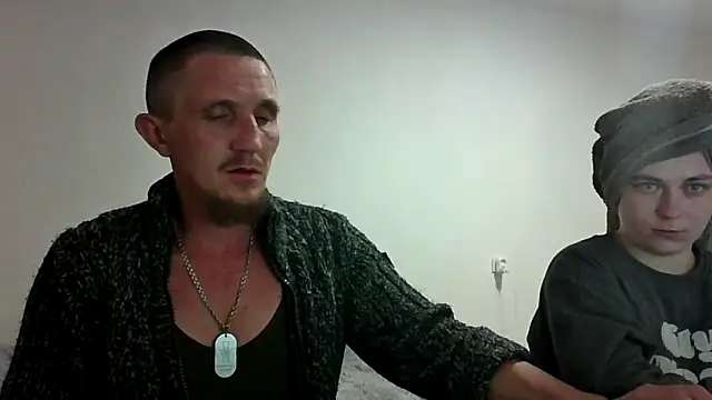 Twolatte1520 online show from April 2026 07:19:01 PM