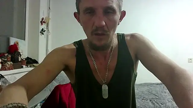 Twolatte1520 online show from April 2026 06:58:01 PM