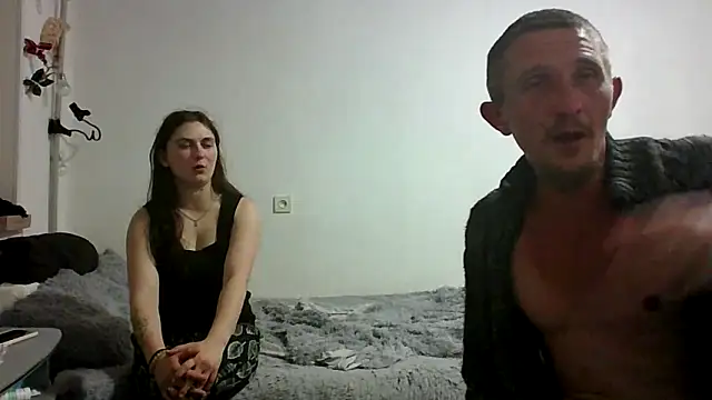 Twolatte1520 online show from May 2026 10:35:01 PM